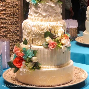 wedding cake at wedding venues in salt lake city
